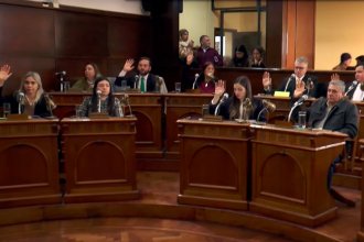 Azcué resolvió disolver la Radio Pública Municipal y el Concejo Deliberante lo avaló