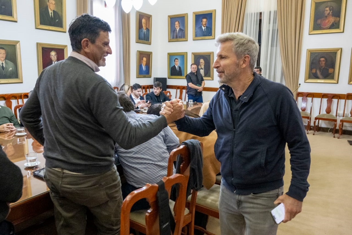 Gustavo Vergara y Rogelio Frigerio.