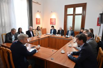 ¿Sobre qué dialogaron Frigerio, el Consejo Empresario y la UIER?