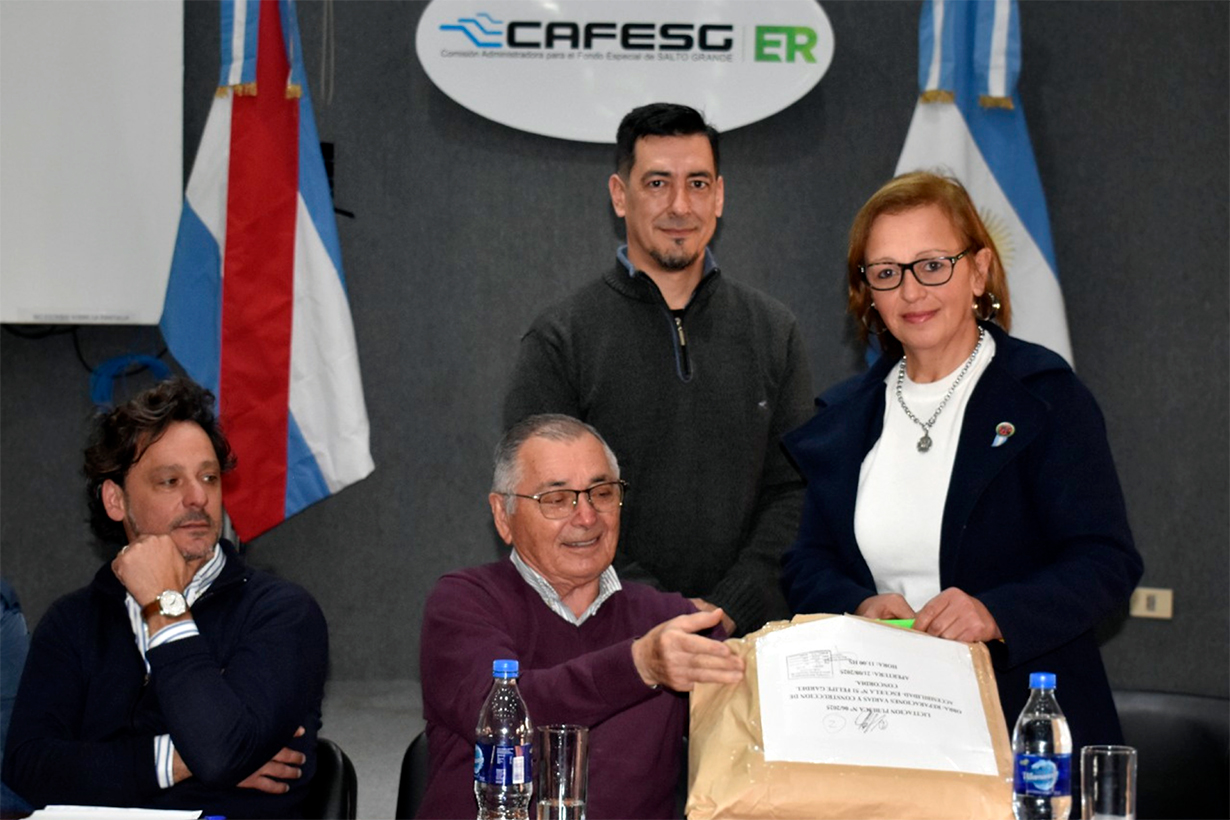 Abrieron los sobres en la sede de CAFESG.