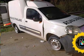 Se accidentó una ambulancia que viajaba de Corrientes a Buenos Aires: la paciente sufrió lesiones y fue atendida en Colón