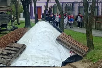 Escuela Nina e itinerante: alumnos y docentes giran cada día para poder dar clases