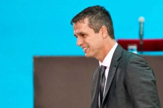 “Este triunfo es un freno al ajuste y la crueldad”. Cresto felicitó a Kicillof y aludió a la “unidad”