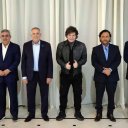 “Es poco serio que se convoque por una comunicación de Adorni”. Gobernadores desconfían y piden que les giren fondos adeudados