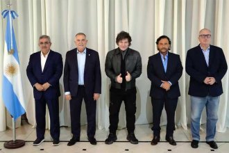“Es poco serio que se convoque por una comunicación de Adorni”. Gobernadores desconfían y piden que les giren fondos adeudados