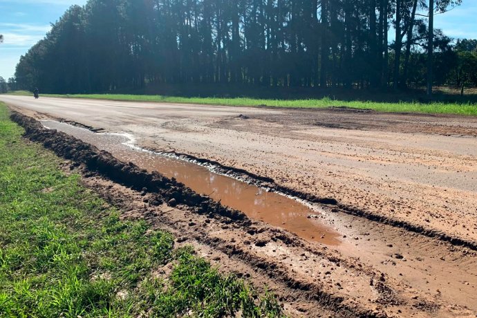 “Solo escuchamos cantos de sirena de obras que no existen”, dice intendente que pide a Frigerio por el acceso a Puerto Yeruá