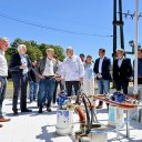 Frigerio recorrió la embotelladora de agua del <i>Dibu</i> Martínez y anunció que arreglarán el acceso a Puerto Yeruá