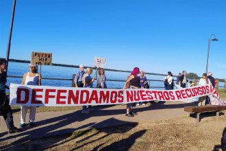 “En un grito de desesperado para frenar este atropello”, organizaciones de Colón presentaron documentación ante el gobierno uruguayo