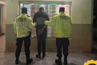 En un control vial, detuvieron a un hombre que tenía pedido de captura por homicidio
