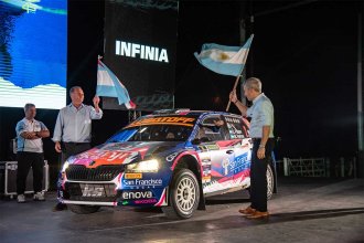 “Somos una provincia fierrera”. Frigerio participó de la largada simbólica del Rally Argentino en Diamante