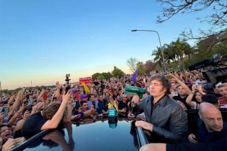 Megáfono en mano: “Vamos a ganar en la tierra de Justo José de Urquiza”