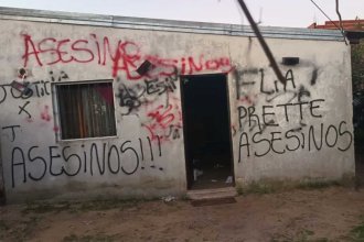 Justicia por mano propia. Atacaron e incendiaron la casa de los imputados por el crimen de Jessica Bravo