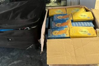 Frustran contrabando de cartas de tarot, oráculos y libros por suma millonaria en dólares