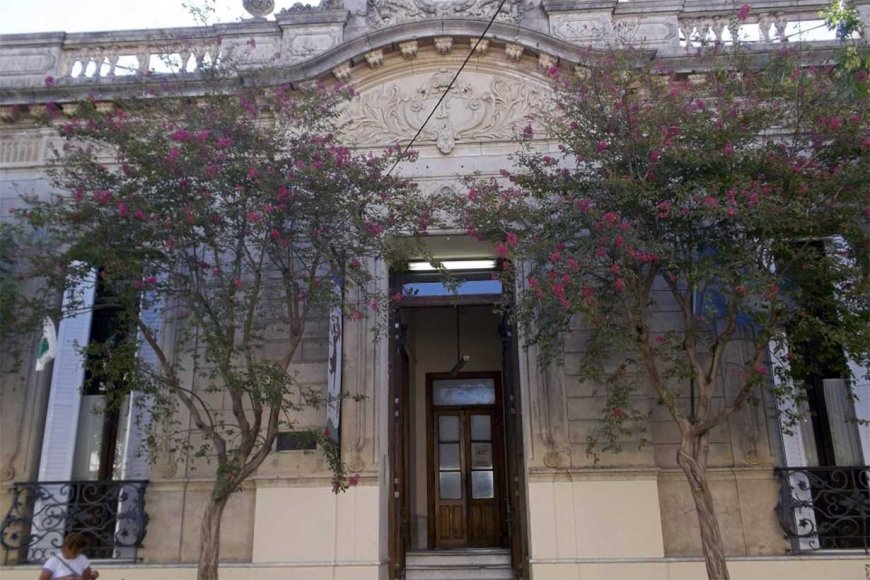 La casona antigua donada por los Caminal