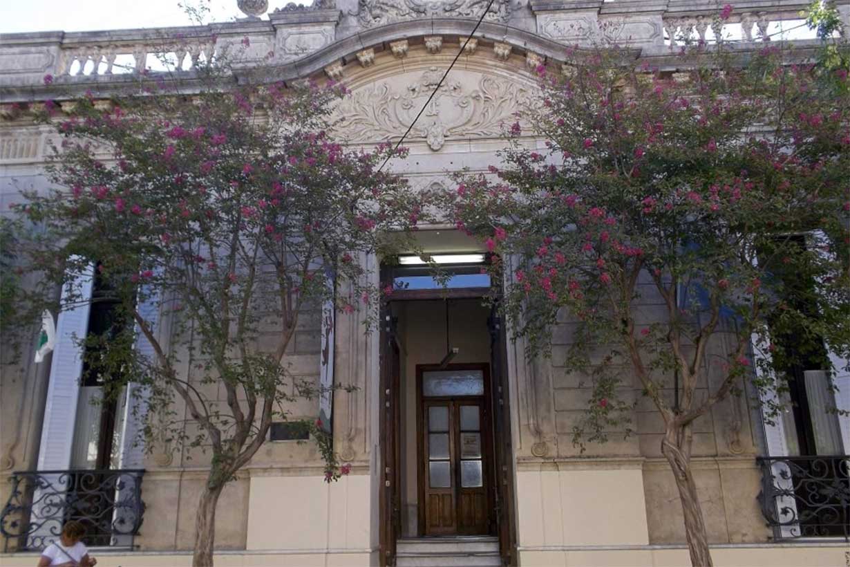 La casona antigua donada por los Caminal