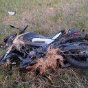 Falleció instantáneamente tras cochar contra una camioneta cerca de Los Conquistadores