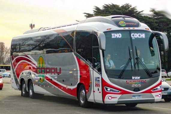 “Me empecé a despertar y sentí su mano tocándome…” Artista de la costa del río Uruguay denunció acoso sexual en un colectivo