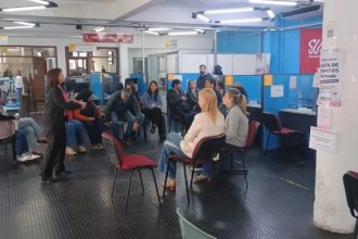 Trabajadores del PAMI Concordia intensifican las asambleas y denuncian intimidación policial