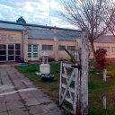 Sacaron a la directora por malos tratos y abuso de autoridad. La reemplazó su marido y los padres piden transparencia