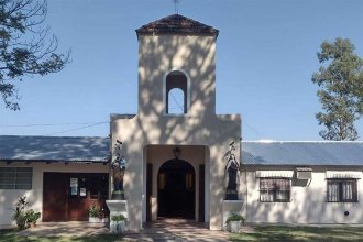 “La santidad no vuelve a la gente extraña, separada, para no contagiarse de los pecadores. Eso no es santidad, eso es soberbia”