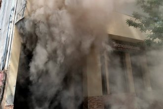 Hubo un incendio en un pequeño edificio sobre avenida San Lorenzo de Concordia