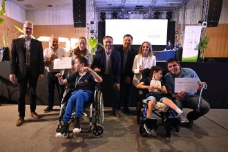 Alumnos de 90 escuelas recibieron su Premio al Mérito: “La educación implica la libertad de poder elegir”