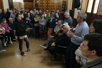 Walser recibió a los vecinos que piden la relocalización de la refinería: “Todavía estamos a tiempo, no nos puede pasar lo de Botnia”