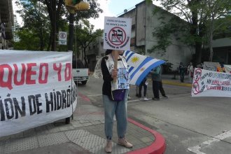 “No están teniendo en cuenta a Colón”: el áspero cruce entre una vecina y los ediles uruguayos por la relocalización de la refinería