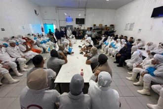 “La paciencia tiene un límite” advierten trabajadores de Granja Tres Arroyos. Cobran el salario hasta en 5 cuotas