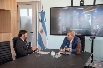 Azcué definió a Frigerio como su “líder y conductor”: reunidos, hablaron sobre obras en marcha y proyectos turísticos para Concordia