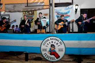 El conjunto <i>Litoral Pyahú</i>, elegido en Concordia para ir al Festival Nacional del Chamamé