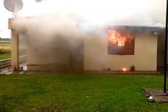 Forzaron el ingreso de una escuela entrerriana y la prendieron fuego