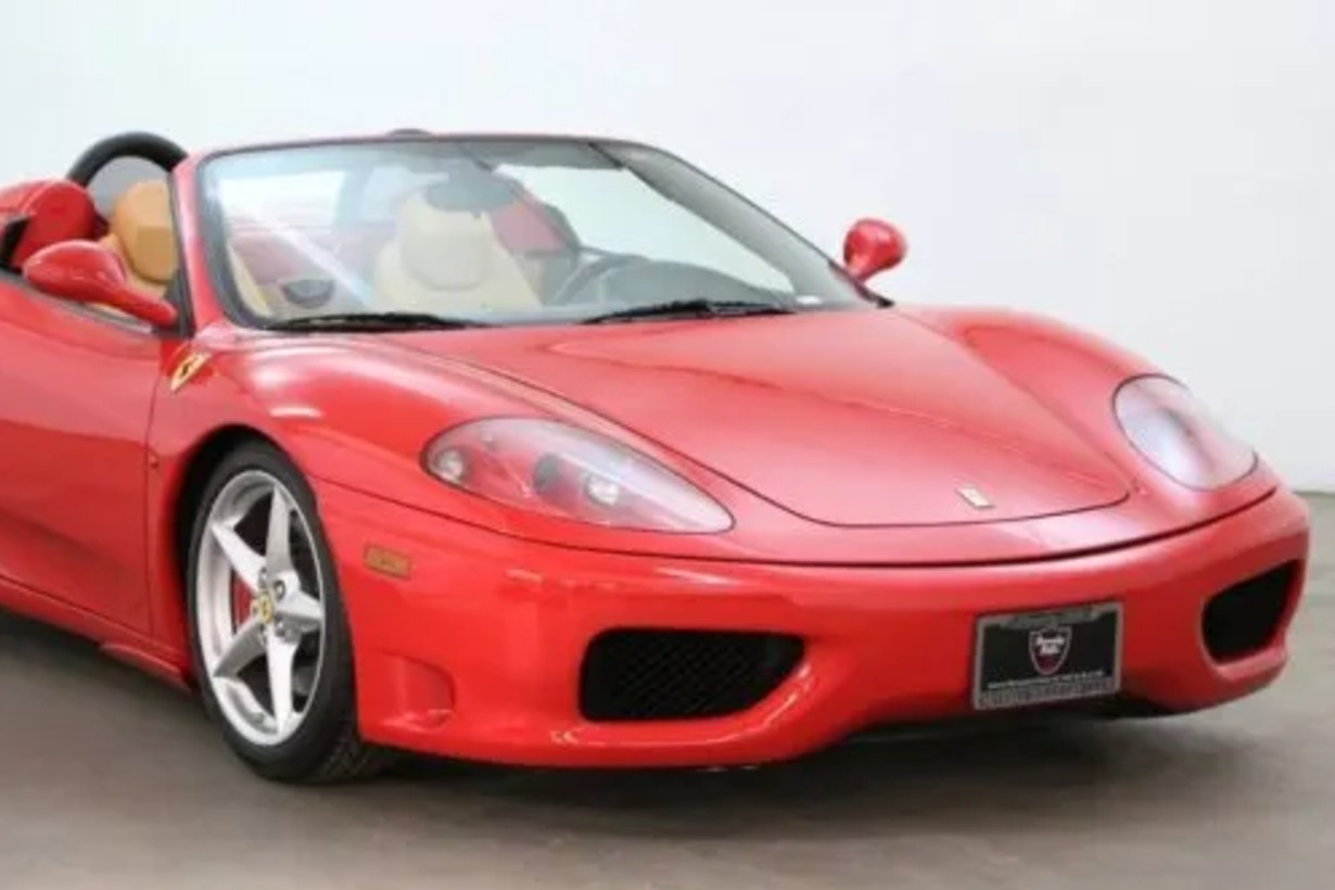 Contrabando de una Ferrari: padre e hijo serán juzgados 15 años después de la presunta maniobra - Noticias - Elentrerios.com