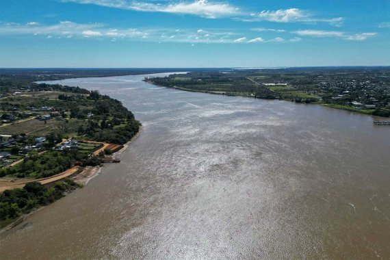 Mientras crece la preocupación por &ldquo;El Niño&rdquo;, el río Uruguay sigue corriendo por debajo de su media histórica