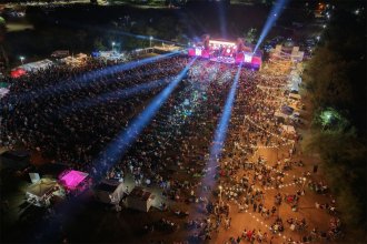 Más de 20 mil personas en la Fiesta del Campamentista. &ldquo;Confirma la importancia de San José como destino turístico&rdquo;, dijo Bastian