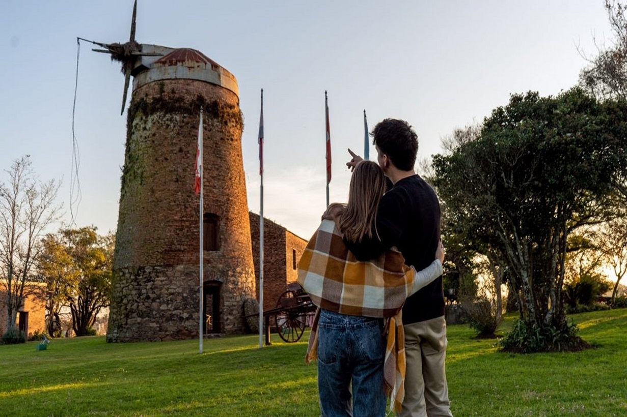 Invitan a participar de las visitas guiadas y teatralizadas del Molino Forclaz - Noticias - Elentrerios.com