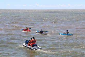 Seguridad en el agua: los consejos de Prefectura para navegar en kayaks y botes a remo