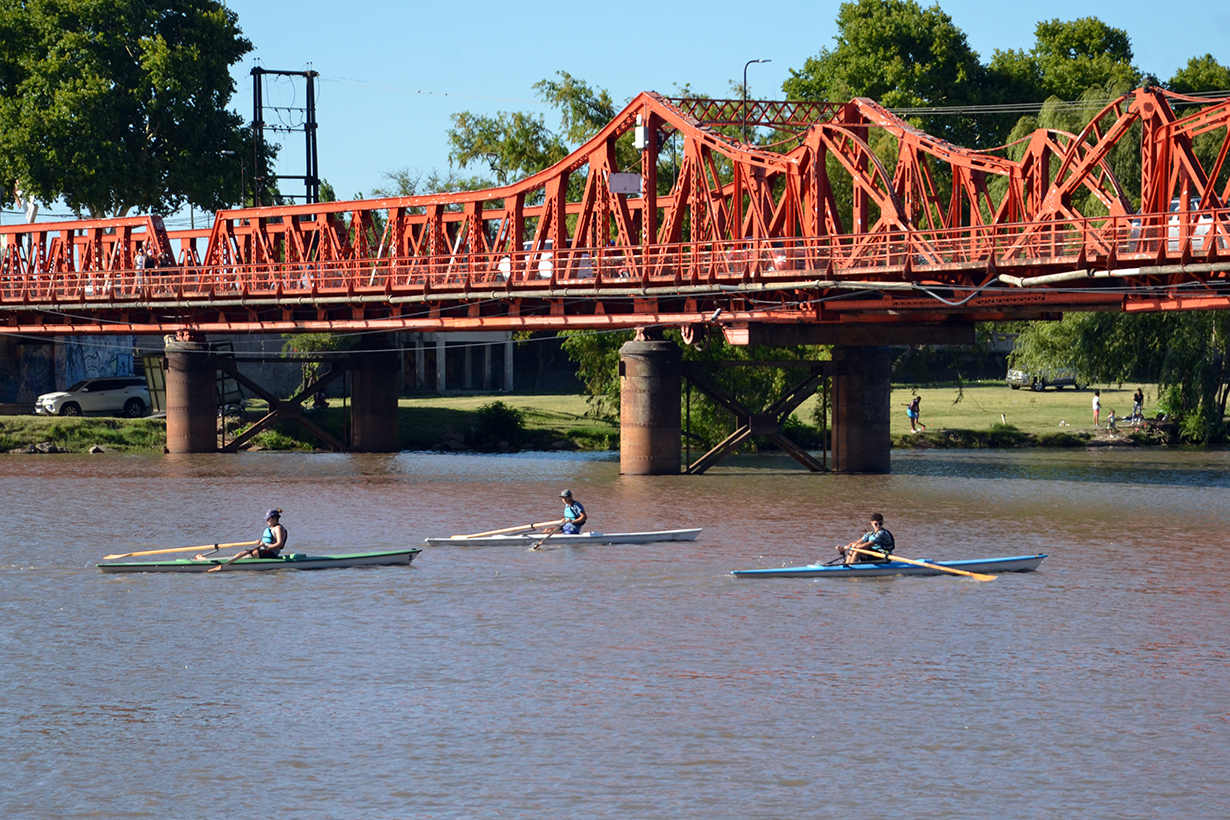 El río Gualeguaychú (foto: Guillermo Acosta).
