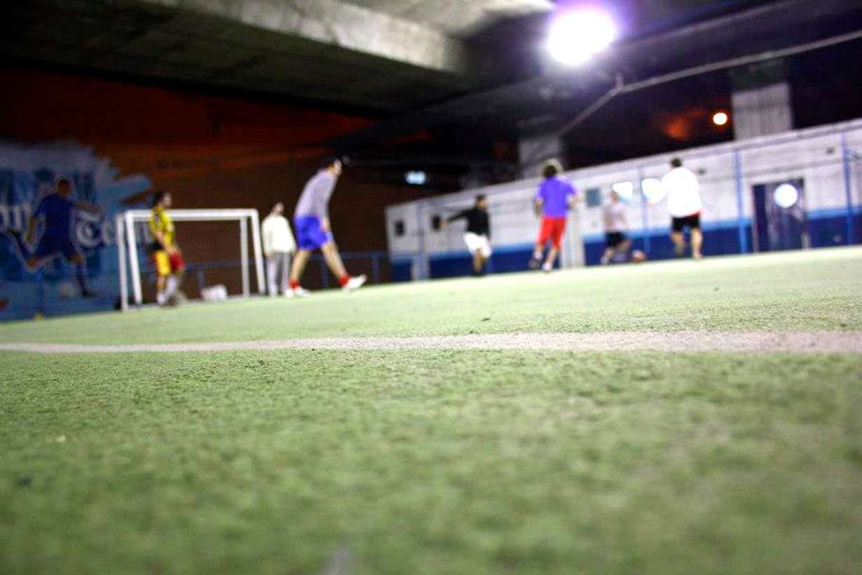 Un hombre de 34 años se descompensó y murió mientras jugaba al fútbol 5 - Noticias - Elentrerios.com