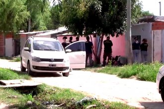 Mujer fue engañada por presuntos secuestradores y entregó 800 mil pesos, dólares y euros