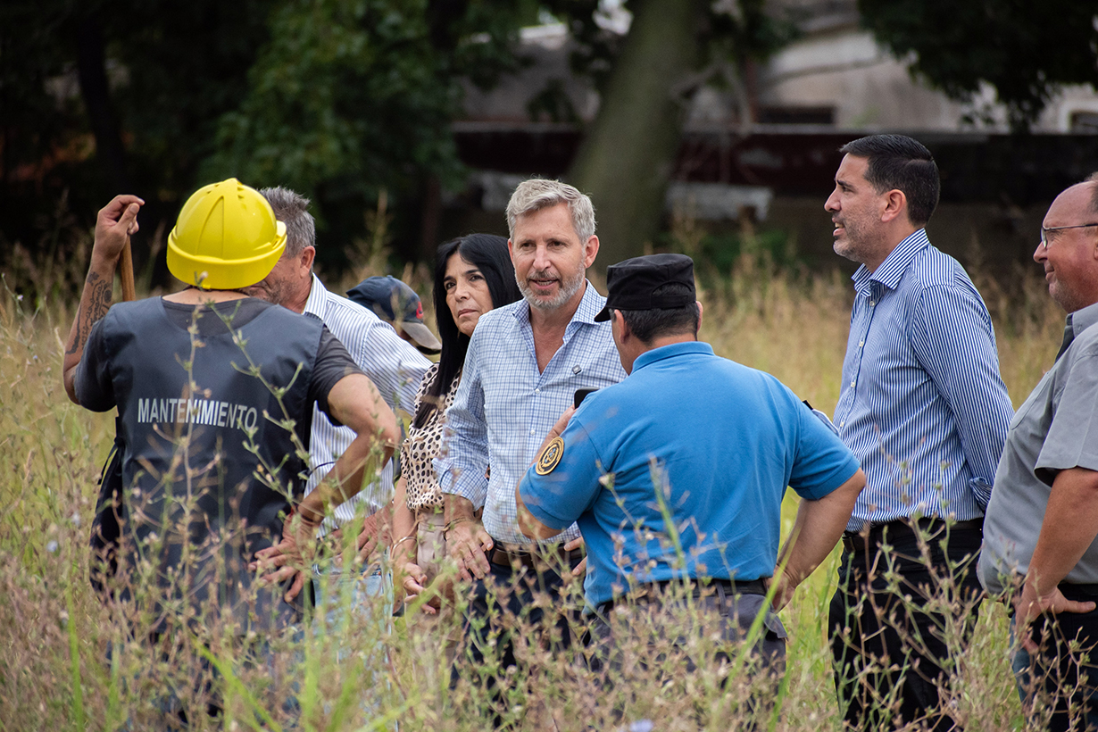 Frigerio siguió tareas hechas por presos.