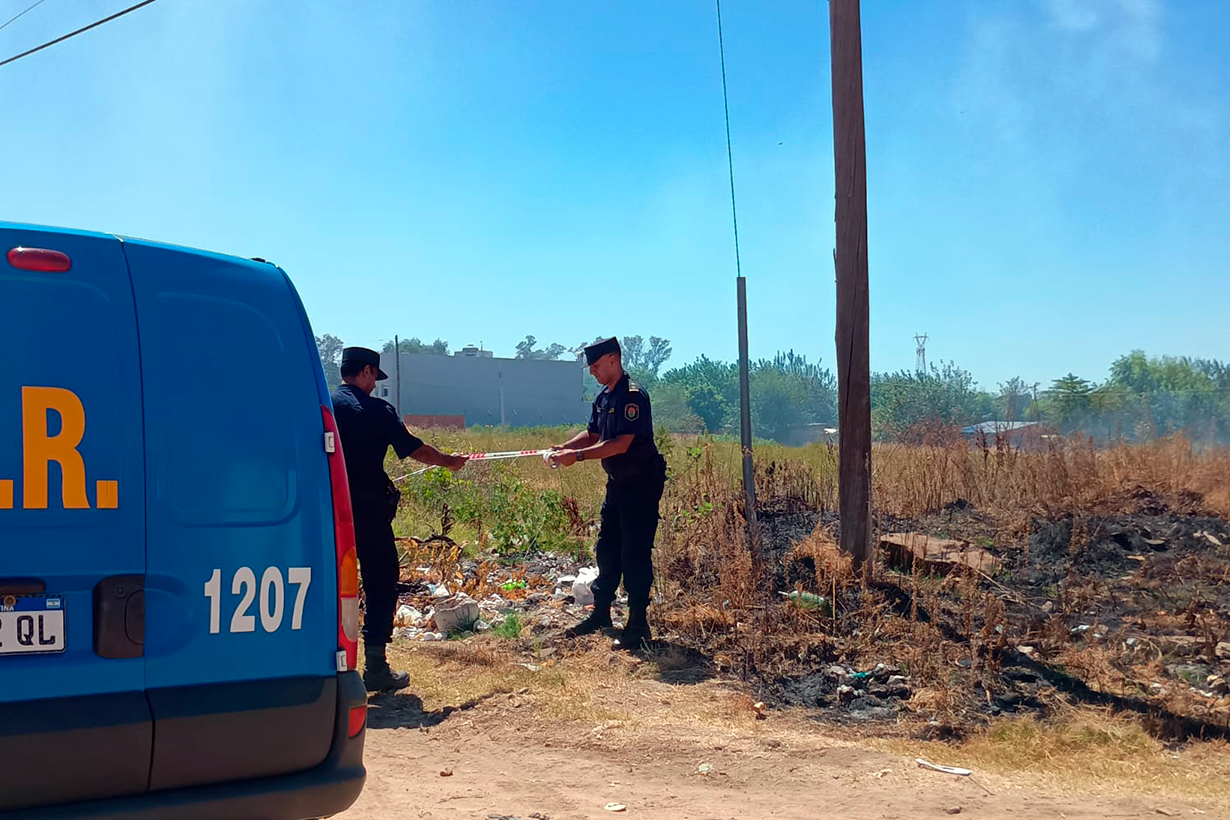 Tras el aviso de los vecinos, policías encontraron un cráneo en barrio Nébel - Noticias - Elentrerios.com