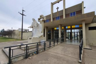 Indignación en Villa Elisa: vandalizaron el nicho de un bebé en el cementerio e investigan el hecho