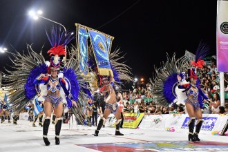 Emperatriz volvió a ganar el carnaval de Concordia y llegó a su corona número 13
