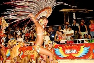 El mundo del carnaval despide a una destacada pasista
