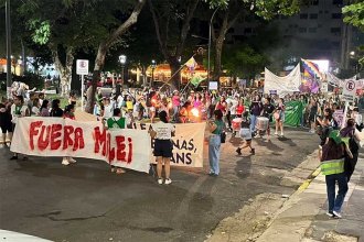 Con fuertes críticas a la reforma laboral, Paraná y Concordia marcharon por el Día de la Mujer