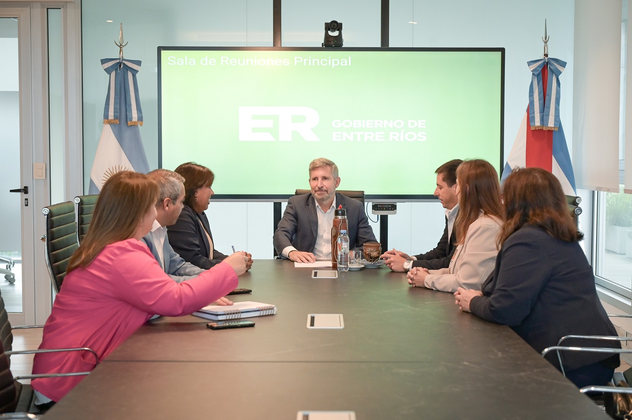 Frigerio participó de un encuentro con el Foro de Concejales de Juntos por Entre Ríos - Noticias - Elentrerios.com