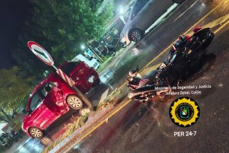 Choque en ruta provincial: motociclista sufrió traumatismo cráneo encefálico y está grave