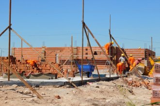 Avanza la construcción de 48 viviendas en San Salvador con financiamiento provincial