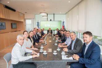 Para &ldquo;una gestión más eficiente&rdquo;, Frigerio acordó una agenda de trabajo con intendentes vecinalistas